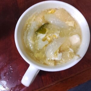 玉葱と卵の味噌汁